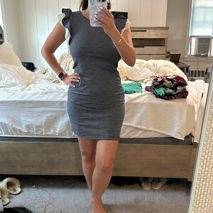 Ruffle sleeve dress worn 1x